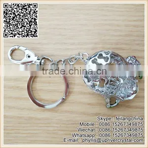 Cheap Fashion Good Quality Rose Skull Bite Keychain thumbnail-3