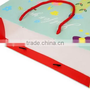 China New Arrival Cream Gift Paper Bags thumbnail-4