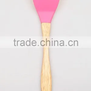 Beautiful in Desigh LFGB Testing Silicon Kitchenware With Ruber Wooden Handle thumbnail-3