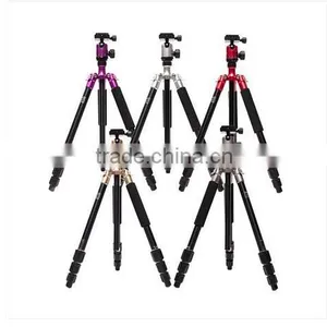 Professional Camera Tripod thumbnail-3