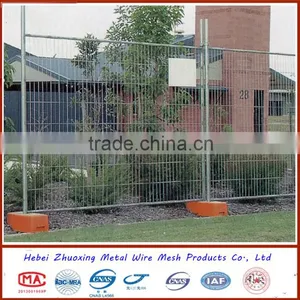 Temporary Fence/rubber Coated Cement Block Fence thumbnail-1