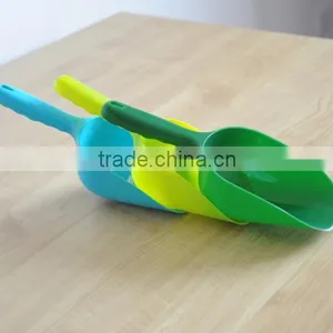 Mini Spade Gardening Tool thumbnail-1