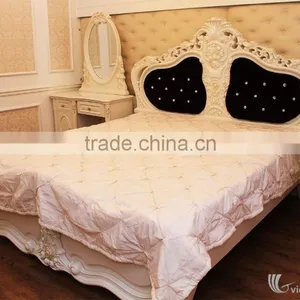 Hand Embroidered Blanket, 100% Vietnam Silk thumbnail-5