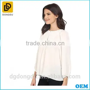 2016 Custom Latest Design White Casual Summer Blouse for Women thumbnail-3