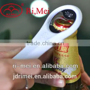 New Designed Beer Bottle Opener With Plastic Handle 1030 thumbnail-2