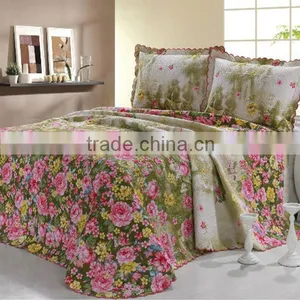 3 Pcs Gorgeous Sanded Quilt Bed Set Flower Design In Green Pink Color thumbnail-1