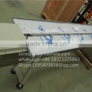 Automatic Soda Biscuit Packing Machine, Cracker Sealing Machinery PLC Control Touch Screen thumbnail-2