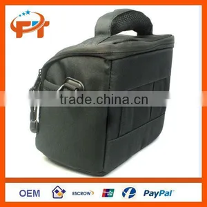 Shoulder Bag for Digital Cameras/Camcorders - Black thumbnail-4