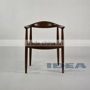 Replica Hans Wegner The Round One Chair - Solid Walnut Wood - Black Genuine Leather thumbnail-2
