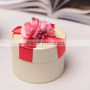Round Paper Wedding Gift Box, Wedding Chocolate Box thumbnail-2