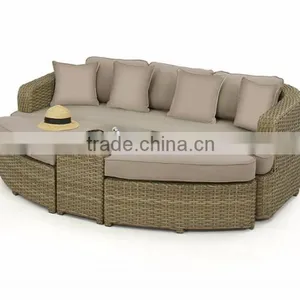 Sunbed With Stool And Table thumbnail-3