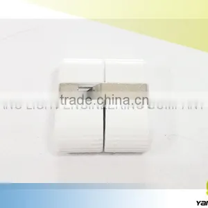 Taiwan Manufacturer Excellence Made Plastic Injection With Metal Parts White Color Invisible Hinge thumbnail-1