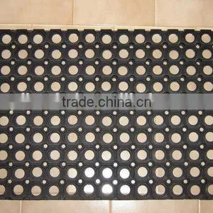 Porous Drainage Rubber Mat thumbnail-3