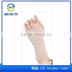 Hot on Google Wrist Band Support With Steel Plates thumbnail-1