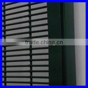 358 Anti-climb/anti-cut Security Fence thumbnail-1