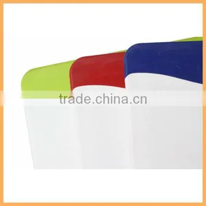 Non-slip Antibacterial Kitchen Plastic Cutting Chopping Board thumbnail-2
