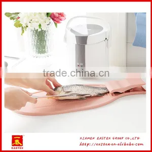 Kill the Fish Cutting Board Holder Fish Shape Cutting Board thumbnail-6