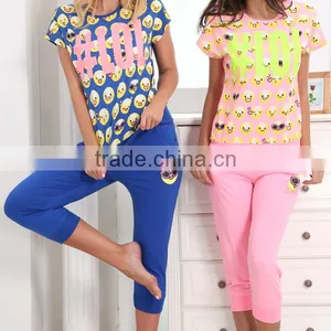 TOP DESIGN WOMEN SUMMER COTTON FANCY SMILE PRINTING TOP AND BERMUDA PAJAMAS thumbnail-2