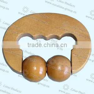 Bamboo Handle in Ear Shape thumbnail-1