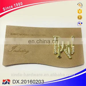 Fashion Customizable Logo Labels With Metal Bage thumbnail-2