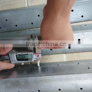 High Quality Galvanized Angle Iron Frames With Hole-punch thumbnail-2
