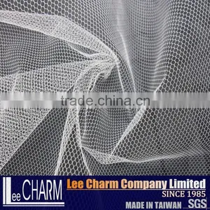 Taiwan 20D Hexagonal Netting Nylon Mesh Fabric for Clothing thumbnail-3