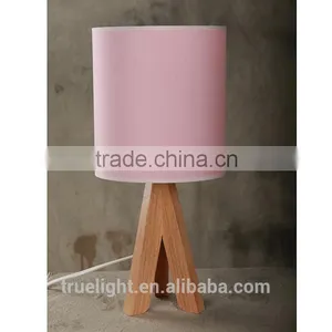 Hot Saled Wooden E27*1 Table Lamp, Fabric /cloth Small Desk Light thumbnail-3
