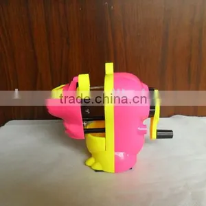 Animals Shaped Hand Crank Pencil Sharpener thumbnail-5
