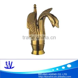 Brass With Electroplating Golden Style Bathroom Basin Faucet thumbnail-1