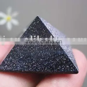 Natural Rock Goldensand Pyramid thumbnail-1