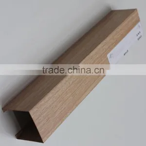Shallow Wood Grain Aluminum Decorative Ceiling Panel U Aluminum Screen Ceiling Tiles thumbnail-1