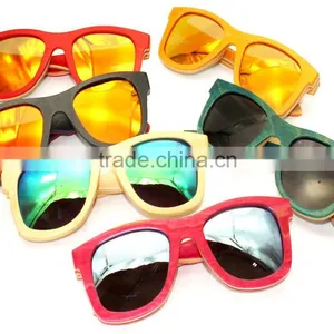 Green Colorful Printed Natural Bamboo Sunglasses With Silver Mirror Polarized Lenses thumbnail-6