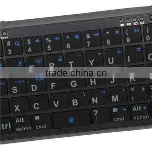 Fashionable Multimedia Mobile Phone Keyboards With Powerbank for Travel and Business Use thumbnail-6