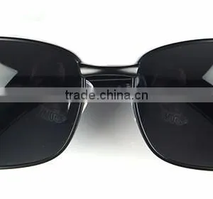 High Quality Alloy Polarized Sunglasses Custom With Your Logo thumbnail-3