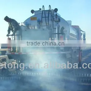 High End 12000L Automatic 6000 Liquid Bitumen Sprayer Truck thumbnail-4