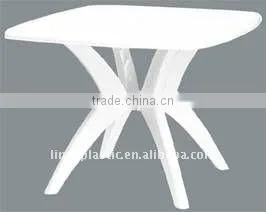 Plastic Square Table thumbnail-1