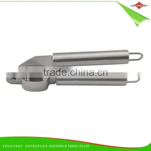 ZY-A2192 Food Grade Manual Stainless Steel Garlic Press as Seen on tv thumbnail-1