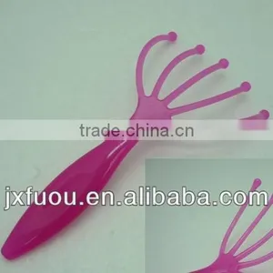 Plastic Finger Head Massage thumbnail-1