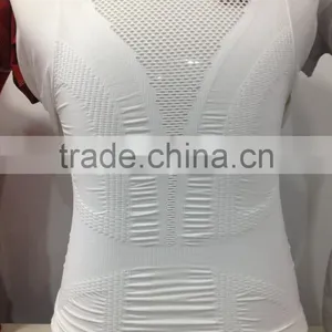 OEM Women's Mesh Net Round Neck Sleeveless and Seamless Underwear thumbnail-1