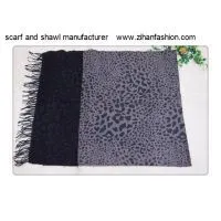 Leopard Pattern Jacquard Scarf and Shawl thumbnail-1