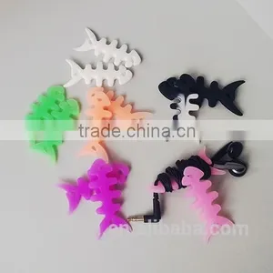 Customized Shape and Logo Soft Silicone Rubber Earphone Cord Cable Winder thumbnail-3