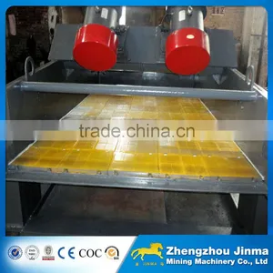 China High Quality ZTS Dewatering Vibrating Screen thumbnail-3