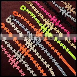 Trends in Italy : Friend Lace Clover Bracelet Handmade The New thumbnail-3