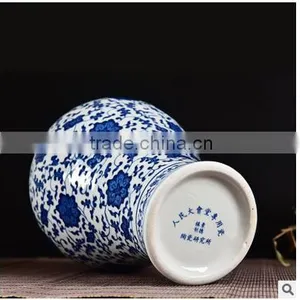 Jingdezhen China Antique Blue and White Custom Made Flower Vase for Wholesale Supplier's Choice thumbnail-3
