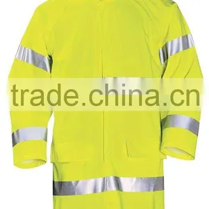 Raincoat thumbnail-1
