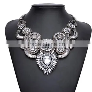 New Design Lady Bib Statement Multi Colours Crystal Luxury Necklace Collar thumbnail-5