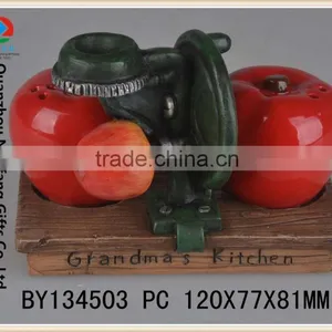 Kitchen Set Polyresin Salt Pepper Shaker Holder thumbnail-1