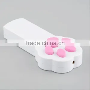 Winod Cat Paw Shape Laser Beam WIN-1923 Patrol Paw Blister Packing Small Laser Pointer thumbnail-6
