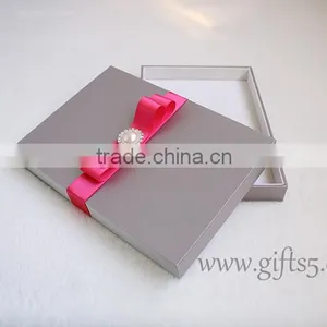 High End Wedding Invitation Box Wedding Gift Boxes in Handmade thumbnail-1