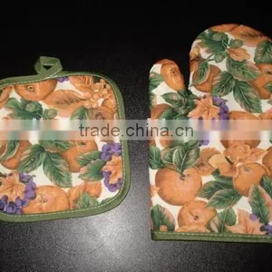 Oven Mitts thumbnail-1